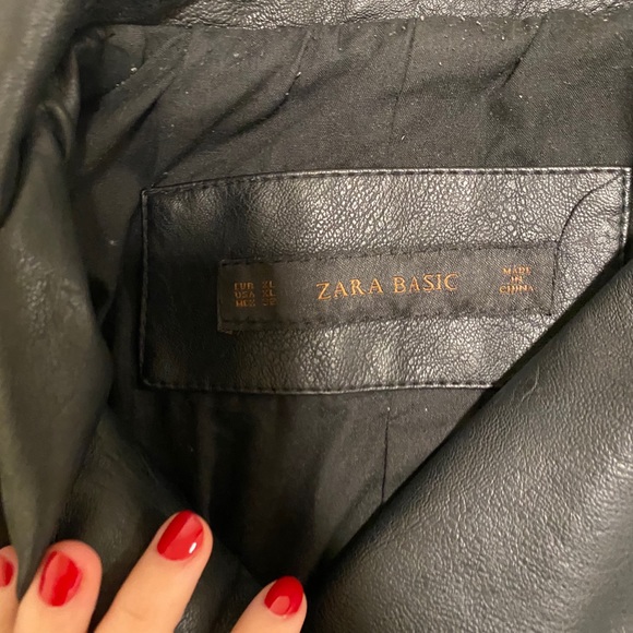 Zara leather jacket - Picture 2 of 3